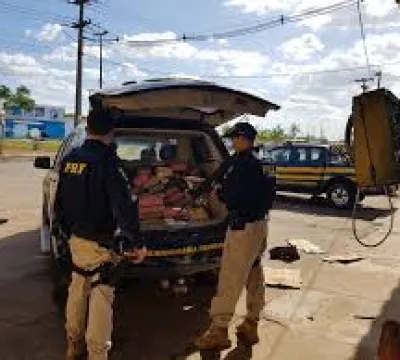 100 kg de drogas escondidas em caminhonete são apreendidas pela PRF, na BR-222 no Maranhão