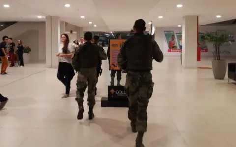 Criminosos invadem shopping e assaltam cofre de cinema, em São Luís  