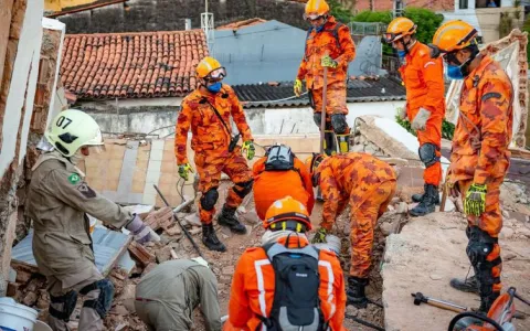 Sobem para seis os mortos do desabamento de prédio em Fortaleza 