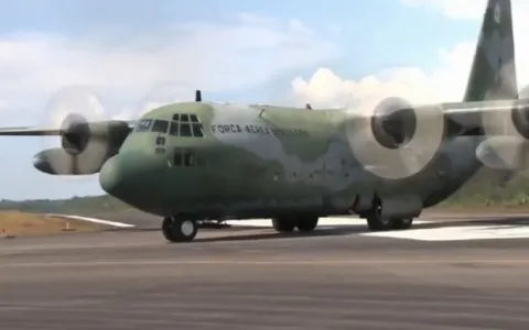 Avião militar desaparece no Chile com 38 pessoas a