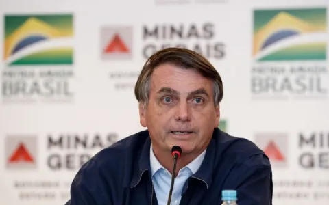 Bolsonaro anuncia R$ 892 milhões para cidades atingidas por chuvas