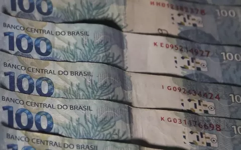 Governo bloqueia R$ 2,9 bilhões do Orçamento para 