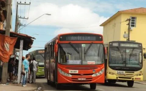 Prefeitura articula acordo que garante circulação de ônibus na capital
