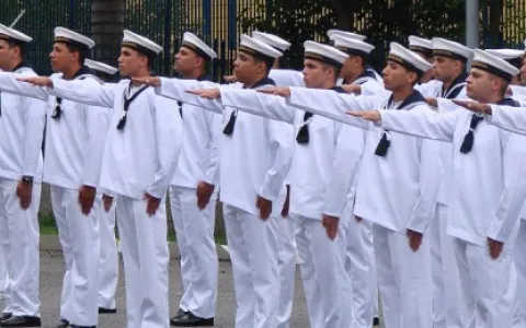 Marinha do Brasil abre vagas para Escola Naval