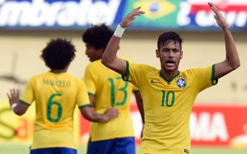 Brasil sobe para 3º lugar no ranking da Fifa 