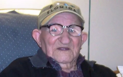 Novo homem mais velho do mundo tem 112 anos 