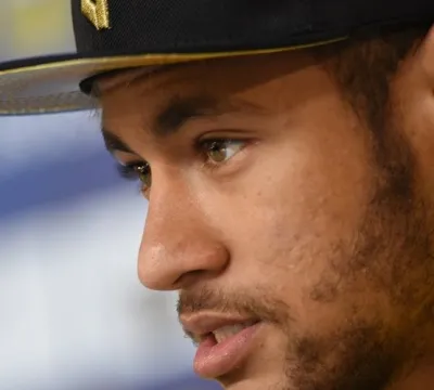 Neymar pede Seleção alegre na luta pelo 3º lugar