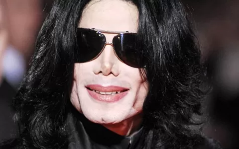 Clipe inédito de Michael Jackson é lançado