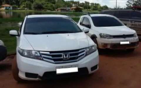 Polícia Civil recupera veículos roubados