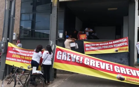 Greve dos professores da Rede Municipal de São Luí
