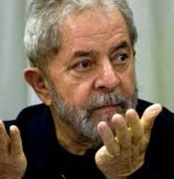 Juíza nega autorização para que Lula conceda entre
