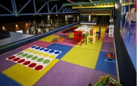 Restaurantes com espaço kids são destaque da São P