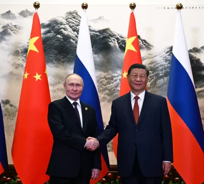 Xi promete consolidar amizade com Rússia por geraç