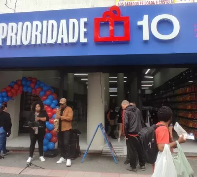 60% dos brasileiros só compram quando recebem um b