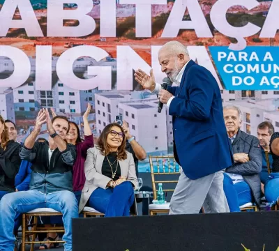 Lula critica interrupção de programas sociais em g