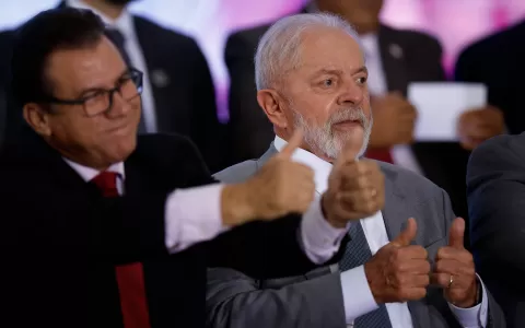 Lula chega a 1º de Maio pressionado por mais resul