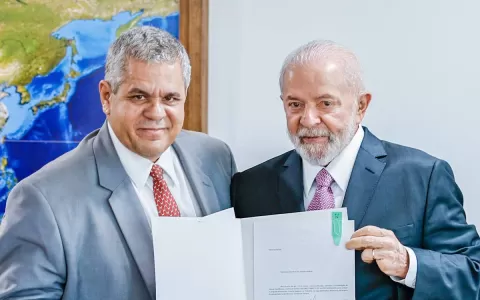 Lula indica aliado de Pacheco e de petistas para v