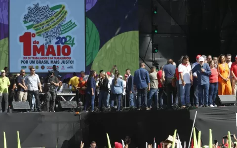 Lula sanciona lei que altera tabela do Imposto de 