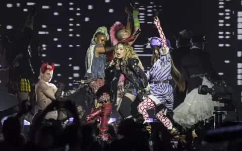 Madonna fez da praia de Copacabana a maior pista d