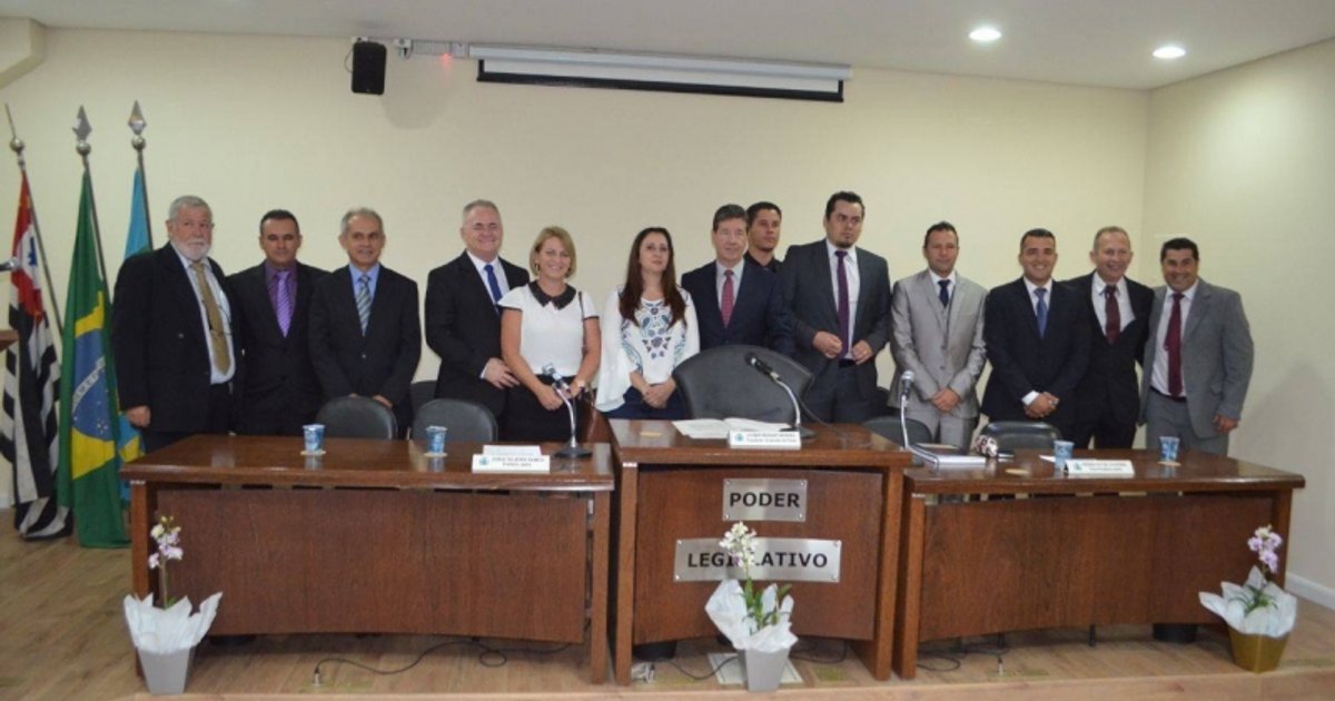 Prefeito, viceprefeito e vereadores de Vargem Grande Paulista são empossados JE Online Prefeito, viceprefeito e vereadores de Vargem Grande Paulista são empossados JE Online