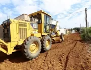 Prefeitura de Canaã inicia obras de terraplanagem 