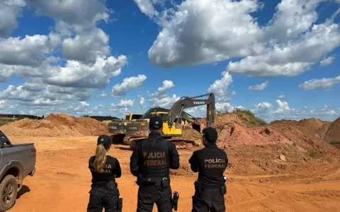 PF fecha três garimpos ilegais no sul do Pará e ap
