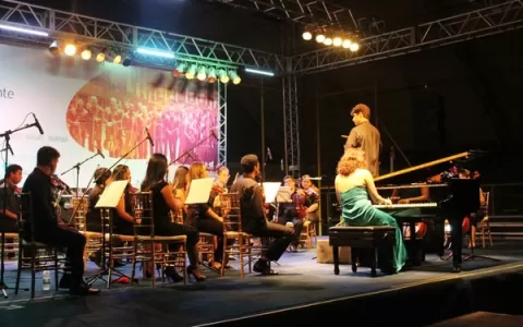Academia Jovem Concertante traz música clássica pa