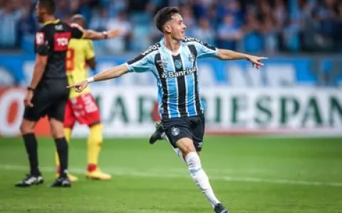 Grêmio encerra Série B com vitória sobre o Brusque
