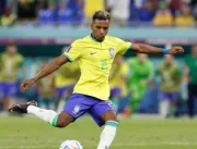 Copa: Brasil enfrenta Camarões tentando manter 100