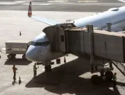 Greve de pilotos e comissários atrasa voos no Aeroporto de Congonhas 