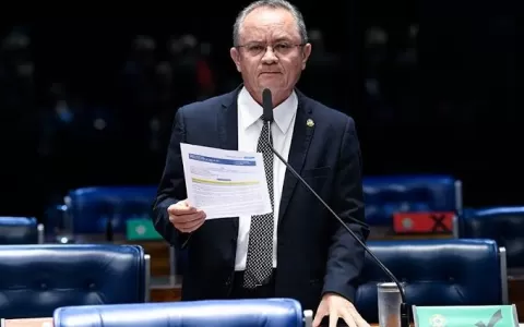 Senador Zequinha Marinho renuncia ao cargo de pres