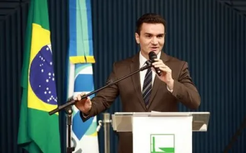 Celso Sabino aceita convite de Lula para o Ministé