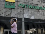 Petrobras muda política de dividendos e reduz ganh