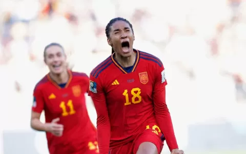 Copa feminina: Espanha chega à semifinal pela prim