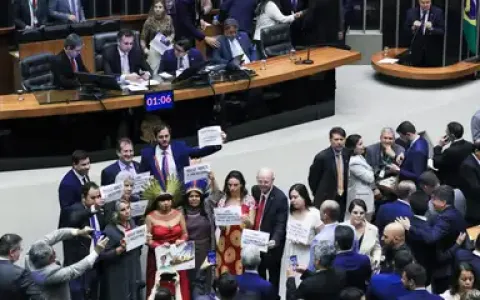 Congresso derruba veto de Lula e mantém marco temp