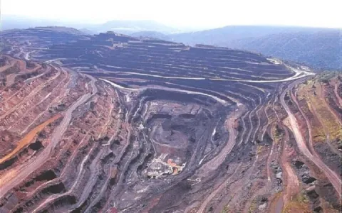 A trajetória da mineração brasileira nas últimas quatro décadas