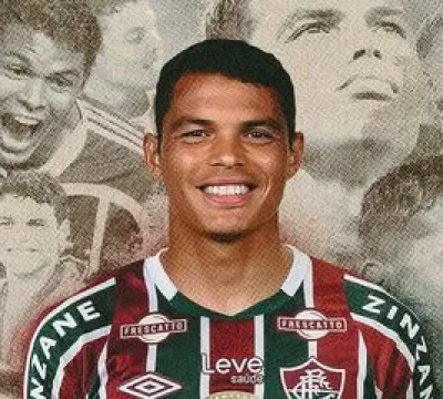 Thiago Silva retorna ao Fluminense, após quase 16 