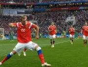 Festa completa: técnico mostra estrela, e Rússia abre a Copa em casa com goleada sobre a Arábia