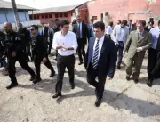 ​Ministro Sérgio Moro faz visita técnica em Comple
