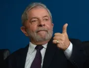 ​Brinquei que estava mais popular no mundo do que o presidente eleito, diz Lula
