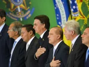 ​Assessores afirmam que Bolsonaro editou decreto após pedido de líderes religiosos