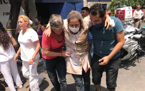 Terremoto de 7,1 graus castiga Cidade do México