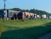 Caminhoneiros seguem com bloqueios no Pará; 