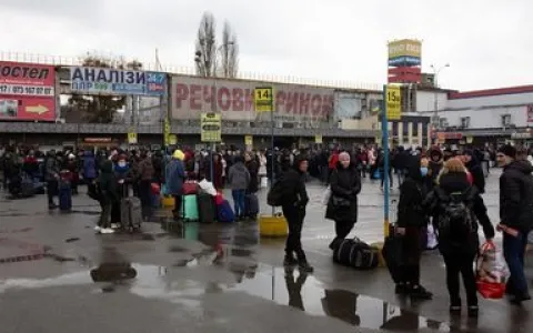 Forças russas se aproximam da capital ucraniana 