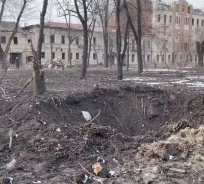 Bombardeio russo impede mais uma vez retirada de pessoas de Mariupol