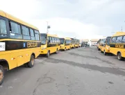 Antes do início das aulas, ônibus que atendem a Re