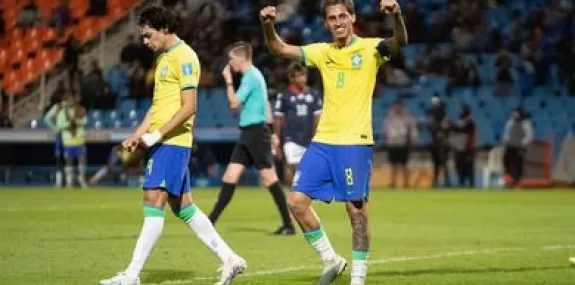 Brasil goleia República Dominicana por 6 a 0 no Mu