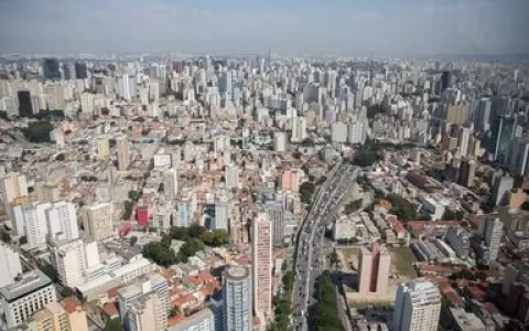 População do Brasil passa de 203 milhões, mostra C