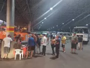 Bolsonaro manda Exército liberar caminhões para 7 