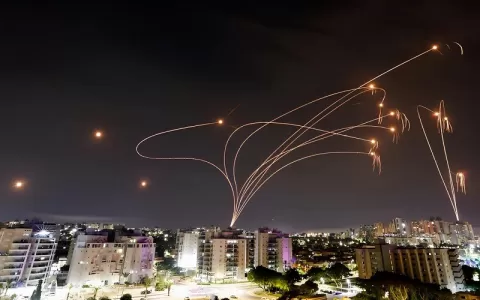 Israel afirma ter interceptado 99% dos mísseis e d
